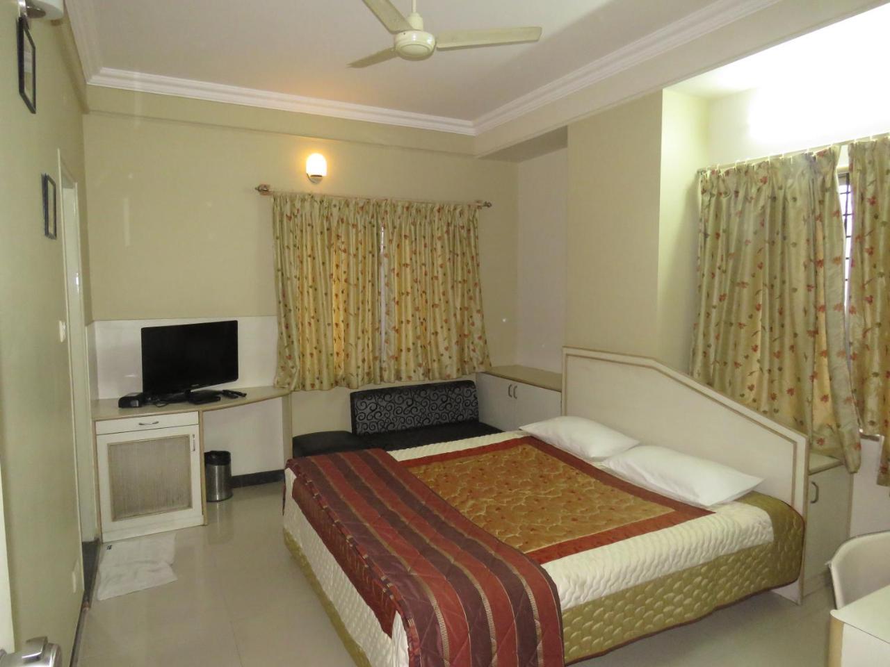 The Corporate Comforts Bangalore Luaran gambar